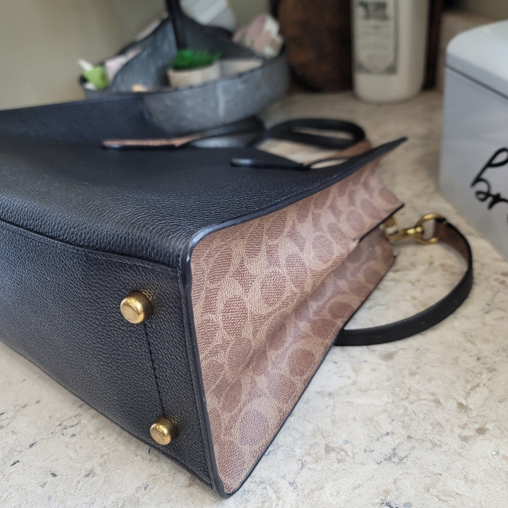 Coach tote - Picture 3 of 11